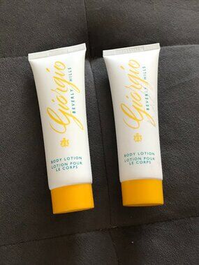 Giorgio Beverly Hills Body Lotion NEW Set of 2